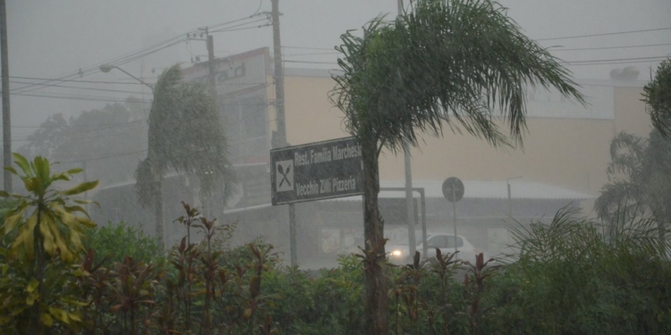 Região de Campinas tem chuvas intensas e lidera volume acumulado no Estado
