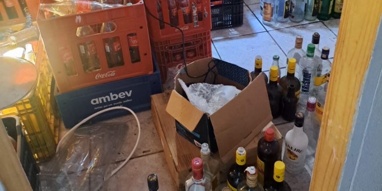 Vigilância Sanitária interdita adega em Americana