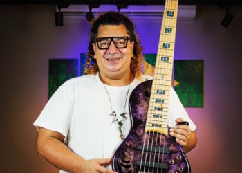 Jazz, baião e invenção: Sergio Groove mistura ritmos em show em Barão