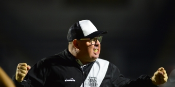 Ponte Preta renova contrato de Marcelo Fernandes até o fim de 2026