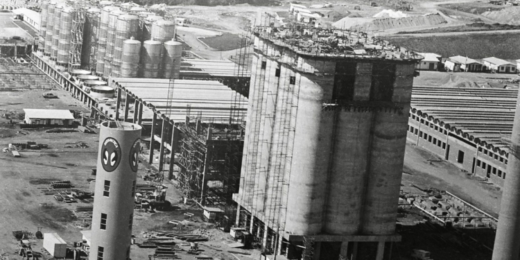 Exposição fotográfica resgata história da indústria e comércio de Jaguariúna