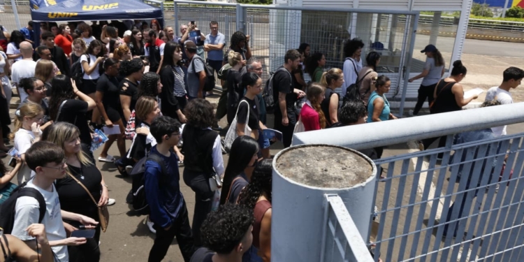 Inep libera gabarito do primeiro dia do Enem 2025; confira