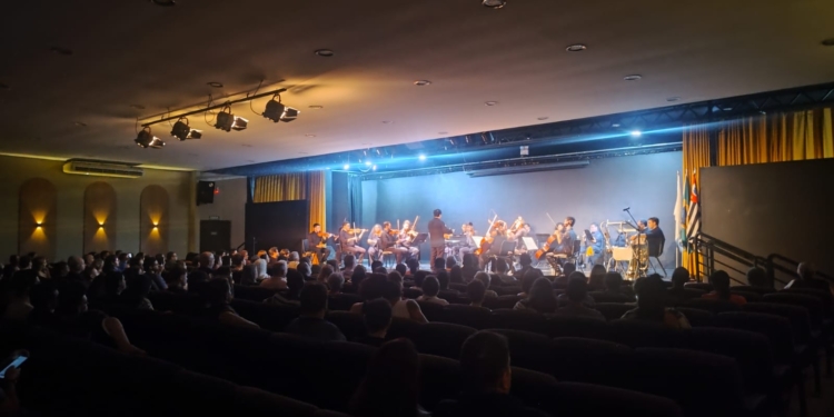 Concerto da Orquestra Filarmônica Jovem de Campinas marca 60 anos do Centro Presidente Kennedy