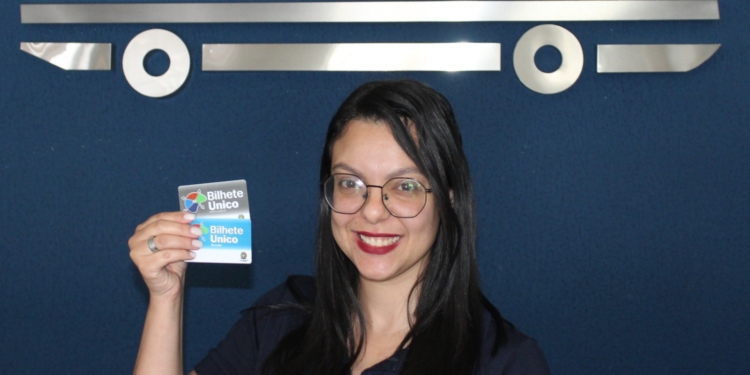 Cadastro para passes Escolar e Universitário será suspenso a partir de 5 de dezembro