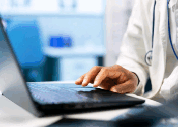 Os perigos do uso da IA na revisão por pares – por Carmino de Souza