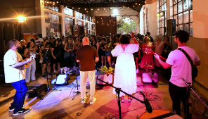 Sala dos Toninhos realiza neste domingo terceira edição do Samba ‘Ziriguidum e Memória’