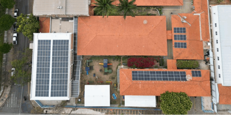 Apae Campinas recebe nova usina fotovoltaica da CPFL Paulista