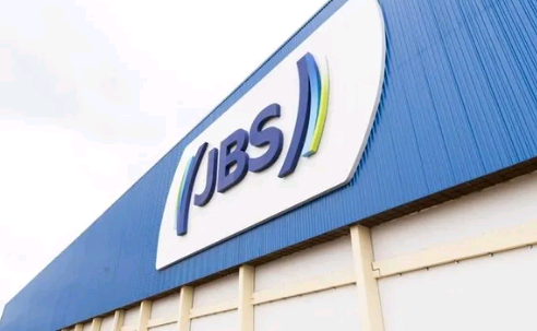 JBS tem 200 vagas de emprego abertas no interior de SP; 80 delas em Amparo