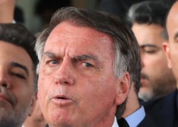 Com ata publicada, STF se aproxima da ordem de prisão de Bolsonaro