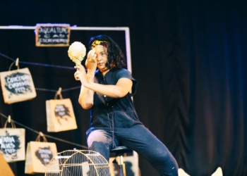 Atriz campineira apresenta o monólogo “Aqualtune e as Escreviventes” em Santa Bárbara D’Oeste