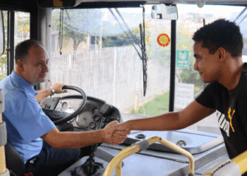 Votação popular para eleger Motorista Nota 10 começa nesta segunda; veja como participar