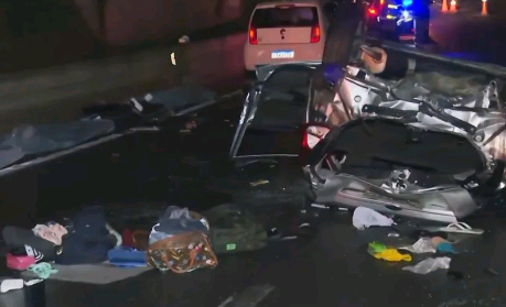 Carro cai de viaduto no Rodoanel e quatro pessoas morrem em São Paulo