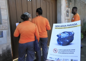 Saúde reforça controle de Aedes aegypti em 25 bairros por novo alerta; veja quais
