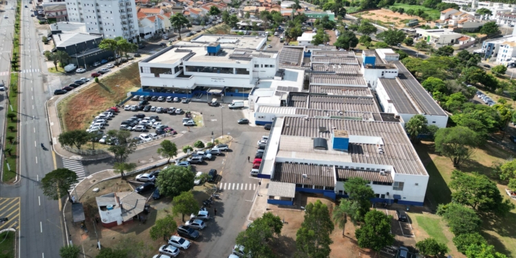 Americana abre até 10 de janeiro processo seletivo para enfermagem e farmacêutico