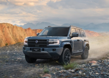 BYD lança primeira concessionária da Denza em São Paulo, sua marca premium