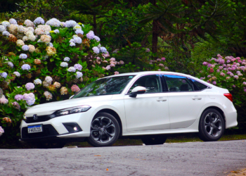 Avaliamos: Novo Honda Civic 2025 une sofisticação, desempenho e segurança 