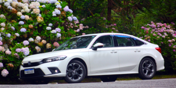 Avaliamos: Novo Honda Civic 2025 une sofisticação, desempenho e segurança 