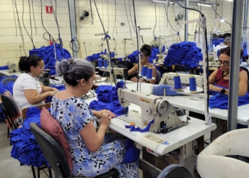 Prefeitura de Hortolândia confecciona uniformes escolares de verão para 2026