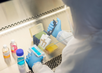 Butantan firma parceria com biotech americana para vacina contra a raiva com nova tecnologia de RNA