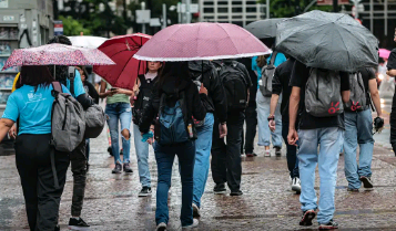 Meteorologia faz alerta de grande perigo de tempestade em três estados