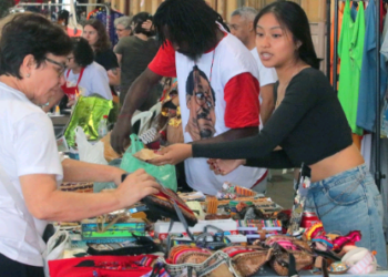 FLABT e Encontro de Carros Antigos têm edição especial de Natal em Campinas