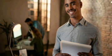 7 Cuidados DIÁRIOS de quem quer crescer na carreira – por Karine Camuci