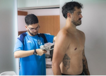 Maurício Antônio é o primeiro dos reforços do Guarani a se apresentar no Brinco