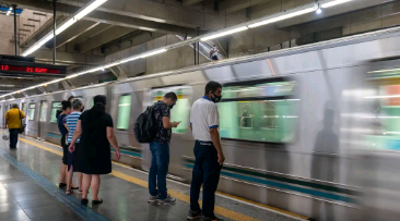Linhas do Metrô de São Paulo começam a funcionar 24 horas aos sábados