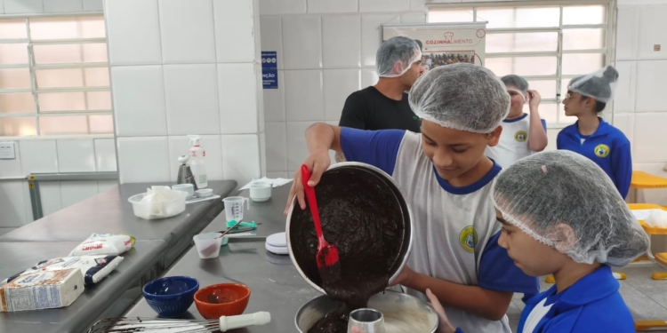 Hortolândia abre inscrições para oficinas culinárias recreativas