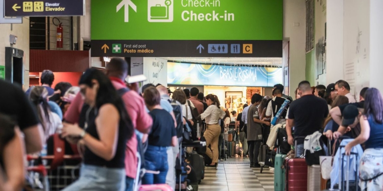 Ventos fortes afetam 110 voos em Congonhas; Viracopos também sofre impacto