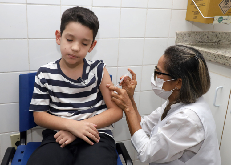 Campinas aplica mais de 55 mil doses da vacina contra dengue desde 2024
