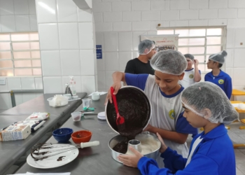 Hortolândia divulga e-book com receitas de comidas saudáveis