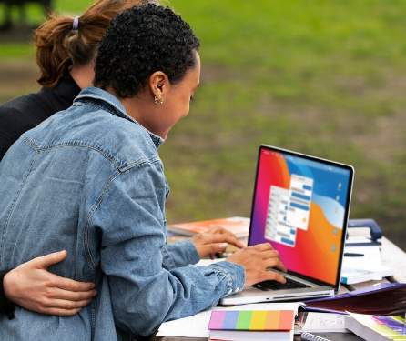 Artigo – Empresas e Direitos LGBTI+: desejos, compromissos e tarefas para 2026 – por Reinaldo Bulgarelli