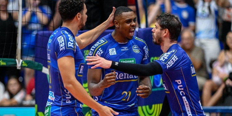 Vôlei Renata vence de virada e garante vaga na semifinal da Copa Brasil