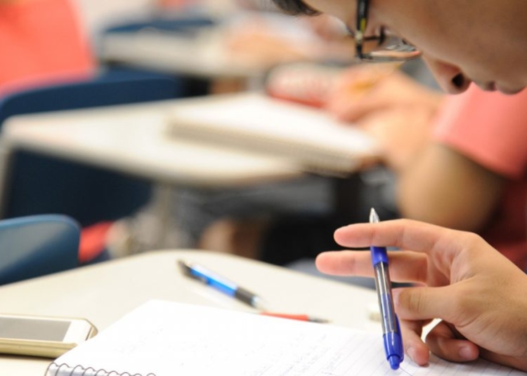 Confira seis cursinhos populares da USP com inscrições abertas em janeiro