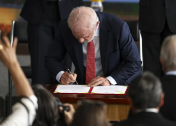 Lula veta integralmente o chamado ‘PL da Dosimetria’; oposição reage