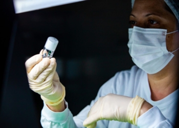 Butantan inicia recrutamento de voluntários para ensaio clínico da vacina da dengue em idosos