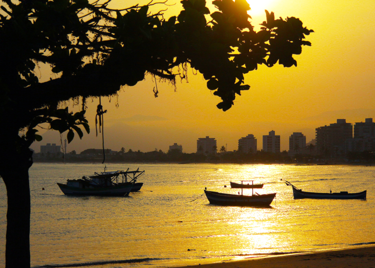 Nova rota turística conectará visitantes a 2.365 praias, 778 cachoeiras e 550 ilhas entre o litoral de SP e Rio