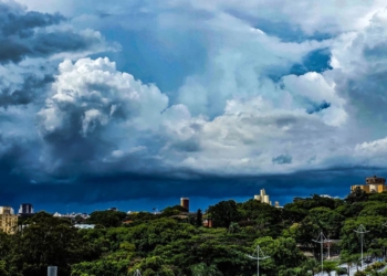 Campinas tem previsão de chuva, ventos fortes e frente fria