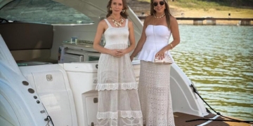 Tricô à beira-mar: o novo luxo do alto Verão  – por Daniela Nucci