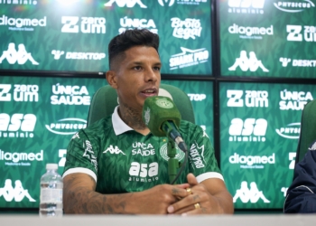 Caíque França chega; Dalberson e Allyson se despedem