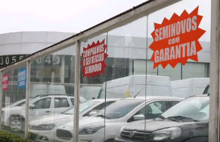 Financiamento de veículos fecha 2025 com 7,3 milhões de unidades