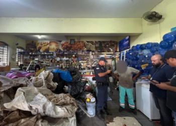 Operação integrada fiscaliza comércios de recicláveis em bairros de Campinas