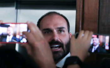 PF determina retorno imediato de Eduardo Bolsonaro a cargo de escrivão