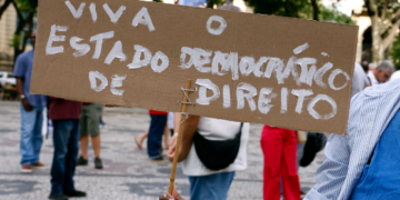 Existem países democráticos? – por Luis Felipe Valle