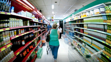 Cesta básica fica mais cara em 17 capitais em dezembro