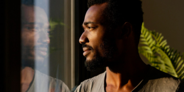 Somos lembrados quando não somos úteis? – por Thiago Pontes