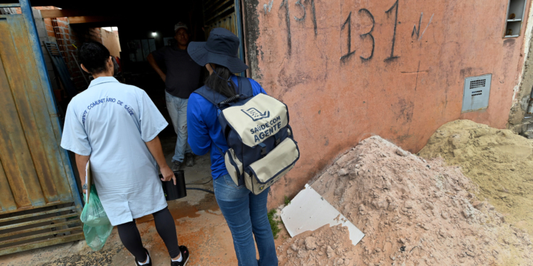 Mutirão contra a dengue visita 17 bairros de Campinas neste sábado