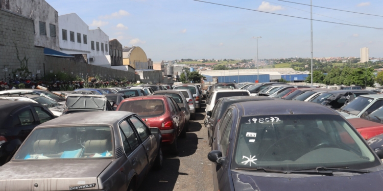 Leilão do Pátio Municipal: visitação ocorre nesta segunda e terça-feira