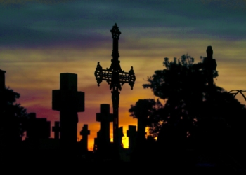 Cemitério da Saudade de Campinas recebe edição especial da visita ‘Saudade e Suas Vozes’